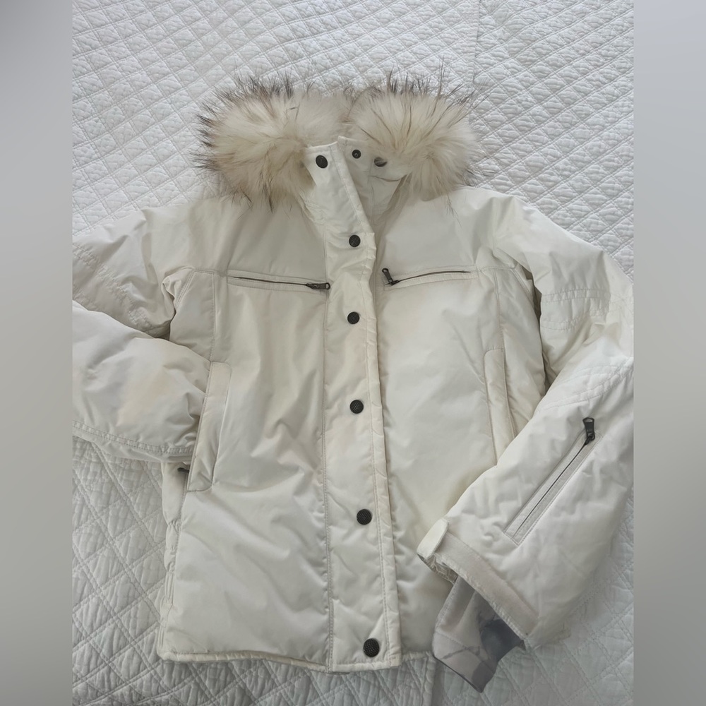Ski jacket JSX IS XTREME. Good condition.Removable fur collar. Warm&stylish!